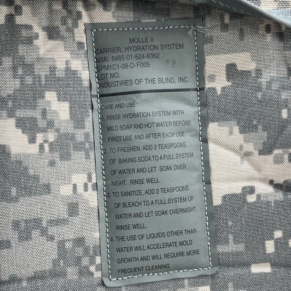 US Army Molle II Hydration System Carrier Water Military‎ Digital Camo Backpack - Picture 3 of 7